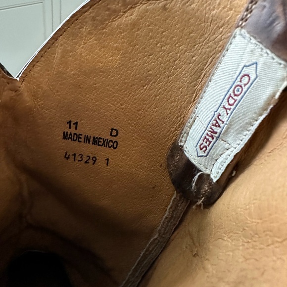 Cody James Brown Cowboy Boots - Picture 3 of 4